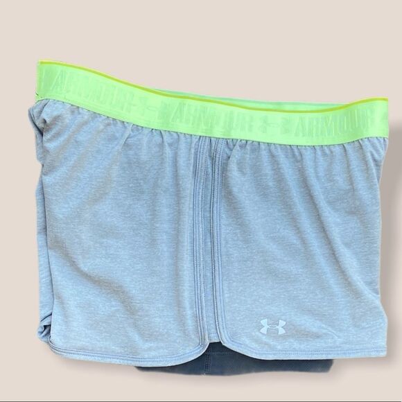 Under Armour Women’s 2-in-1 Running Shorts - Picture 3 of 3